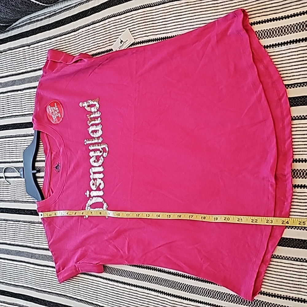 NWT - Disney Parks - Bright Pink Sequin Tee - New With Tag - Picture 4 of 6